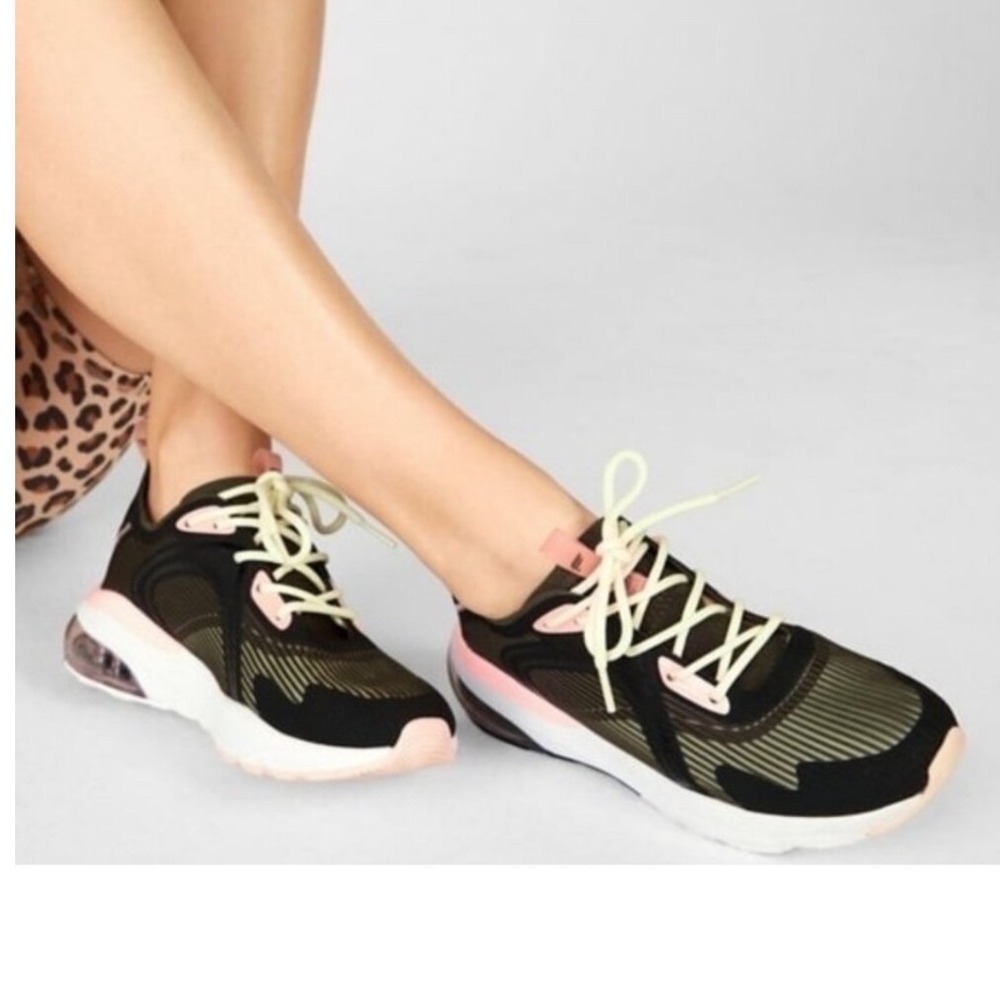 Fabletics Manhattan Air Performance 9.5 Running S… - image 1